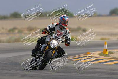 media/Sep-30-2023-SoCal Trackdays (Sat) [[636657bffb]]/Turn 15 (1120am)/